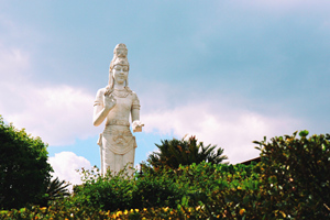 La estatua de Guanyin de Aldea Cultural de Nanzhao