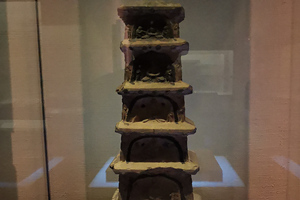 torre de piedra del Museo de Dunhuang