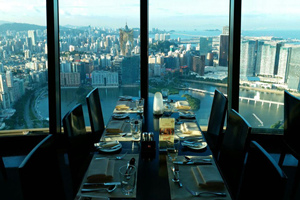 Restaurante Giratorio de 360° de la Torre de Macao