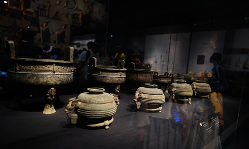 17 días Viajes del Patrimonio Mundial de China Museo de Historia de Shaanxi