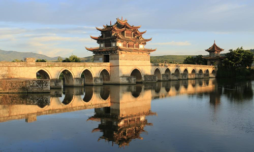12 días Viajes de Minorías Étnicas Chinas Puente de los Dos Dragones