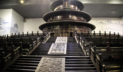 The Model of Hall of Prayer for Good Harvest，China Red Sandalwood Museum