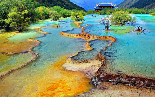 Five Colored Pond，Huanglong Scenic Area