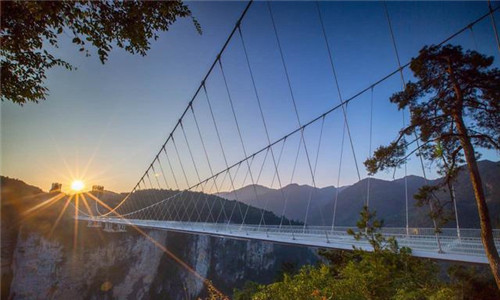 Zhangjiajie-Glass-bridge