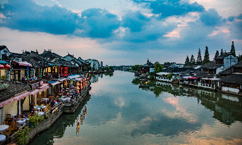 Zhujiajiao-Ancient-Water-Town