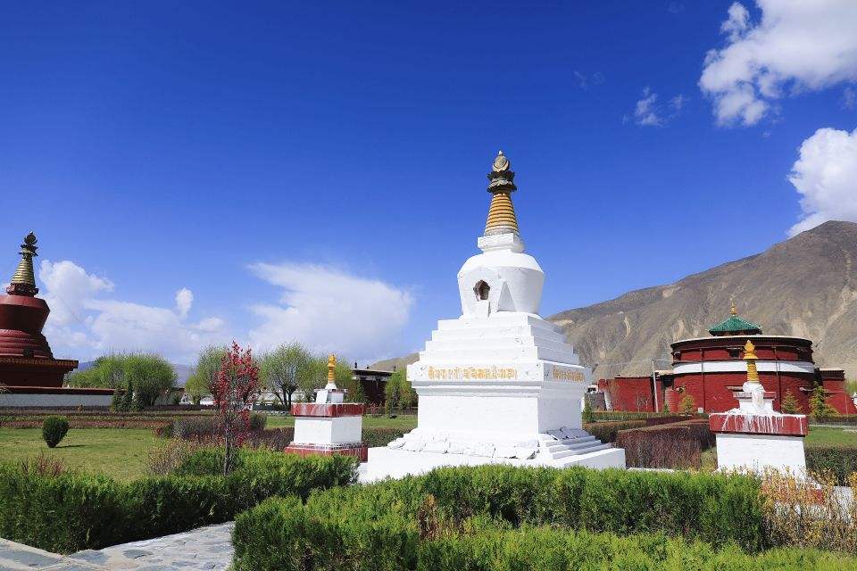  The White Pagoda,The Samye Monastery
