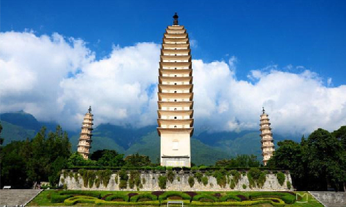  Chongsheng Temple and the Three Pagodas