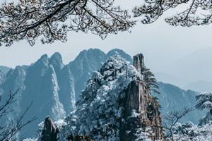 Paesaggio nevoso di Huangshan