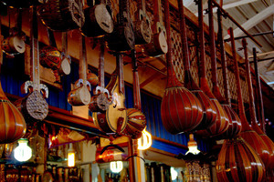 Strumenti musicali del Gran Bazar di Kashgar