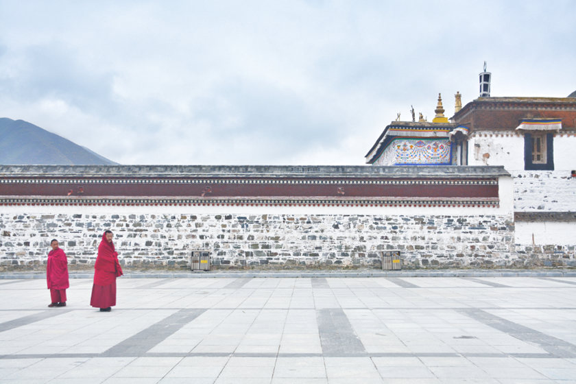Mura del Monastero di Labrang.jpg