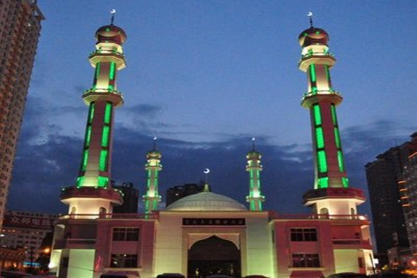 Moschea di Xiguan di notte.jpg