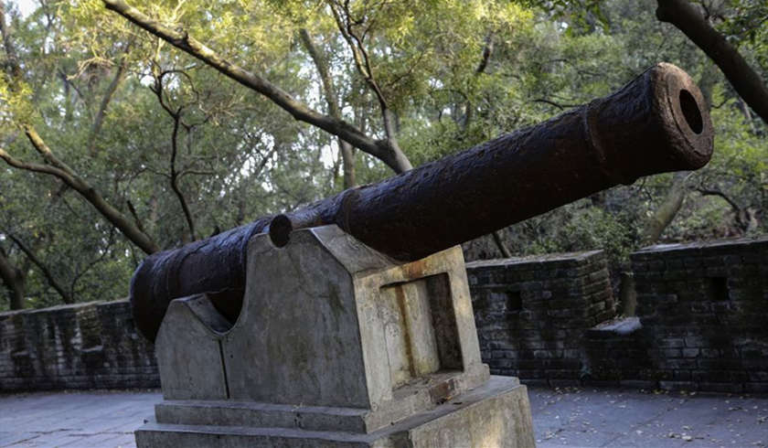 Esterno d'antica Fortificazione di Chiwan.jpg