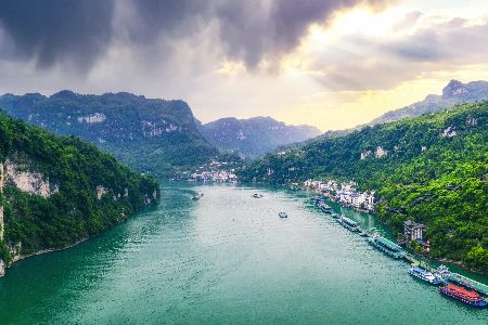 Yangtze River Cruise Tour with Chengdu