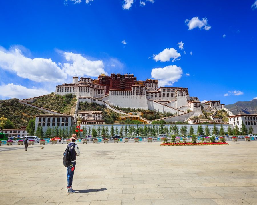 China Adventure Tour - Discovering the Mysterious Tibet